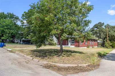 1620 Vincent Street, Brownwood, TX 76801 - Photo 13