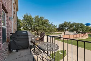 1805 English Ln, Carrollton, TX 75006 - Photo 17