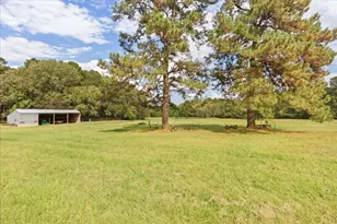 374 Co Rd 104, Carthage, TX 75633 - Photo 37
