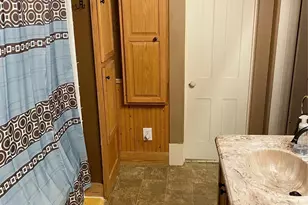 818 E Elm St, Hillsboro, TX 76645 - Photo 25