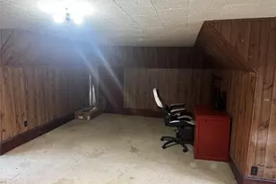 818 E Elm St, Hillsboro, TX 76645 - Photo 29