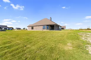 90 Roosevelt Ln, Valley View, TX 76272 - Photo 37