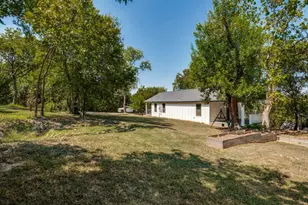 796 N 7th St, Midlothian, TX 76065 - Photo 19