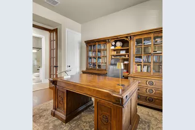 5772 Franklin Court, Frisco, TX 75033 - Photo 9