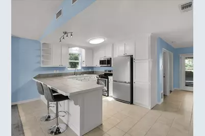 2712 Austin Drive, Granbury, TX 76048 - Photo 9