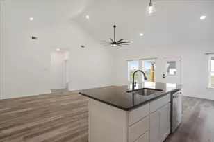 968 Co Rd 4040, Ector, TX 75439 - Photo 11