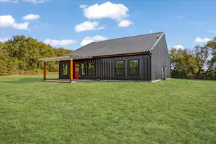 968 Co Rd 4040, Ector, TX 75439 - Photo 29