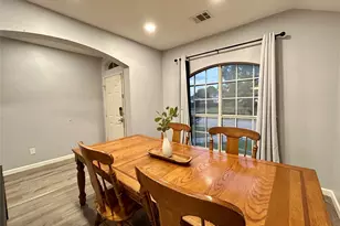 4401 Crystal Ln, Garland, TX 75043 - Photo 9