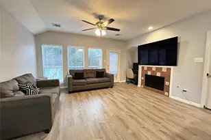 4401 Crystal Ln, Garland, TX 75043 - Photo 17