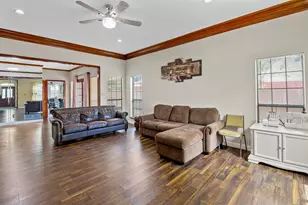 2701 Hickory Bend Dr, Garland, TX 75044 - Photo 7