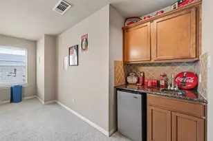 4501 Woodcrest Ln, Mansfield, TX 76063 - Photo 23