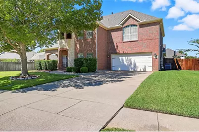 4501 Woodcrest Lane, Mansfield, TX 76063 - Photo 1