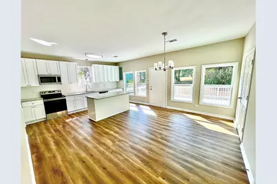 805 W 12th Street, Cisco, TX 76437 - Photo 7