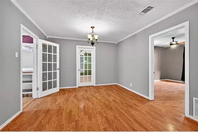 517 W Bullock Street, Denison, TX 75020 - Photo 11