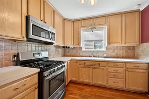 517 W Bullock St, Denison, TX 75020 - Photo 15