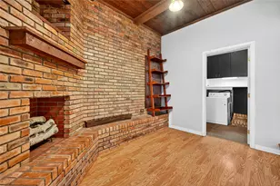 517 W Bullock St, Denison, TX 75020 - Photo 9