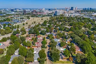 3807 Blue Trace Ln, Farmers Branch, TX 75244 - Photo 29