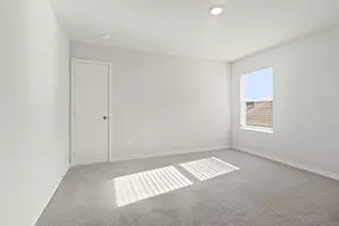 9956 Dynamics Dr, Fort Worth, TX 76131 - Photo 17