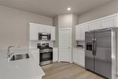 5810 Briarcroft Drive, Princeton, TX 75071 - Photo 5