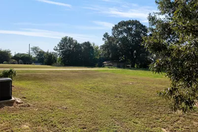 128 Crestwood Drive, Mabank, TX 75156 - Photo 31