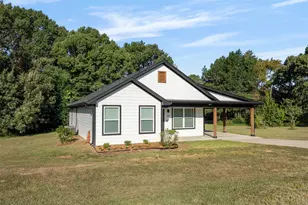 128 Crestwood Dr, Mabank, TX 75156 - Photo 5