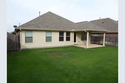 2109 Sun Creek Drive, Little Elm, TX 75068 - Photo 11