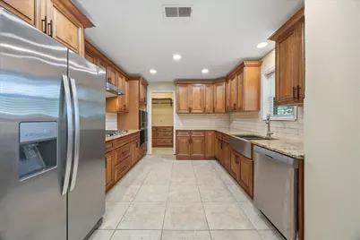 211 Rockbrook Drive, Rockwall, TX 75087 - Photo 9