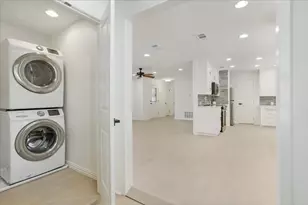 524 N Wharton St, Sherman, TX 75092 - Photo 21