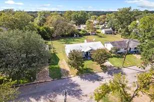 1309 Pine St, Bonham, TX 75418 - Photo 31