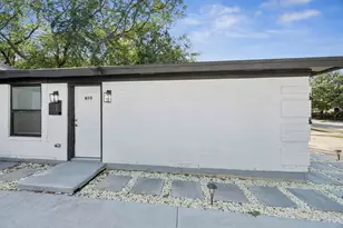 809 W Broadus Ave, Fort Worth, TX 76115 - Photo 15