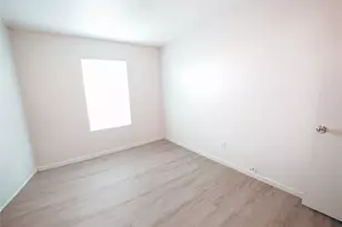 104 N Heights Dr, Crowley, TX 76036 - Photo 11