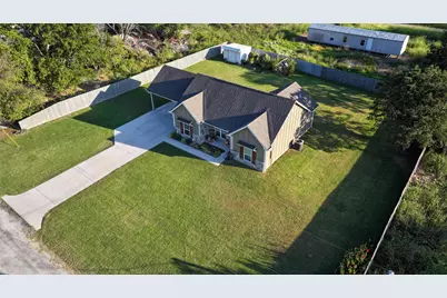 305 Main Street, Montague, TX 76251 - Photo 25