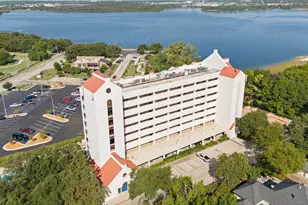 2100 Reflection Bay Dr, Arlington, TX 76013 - Photo 19