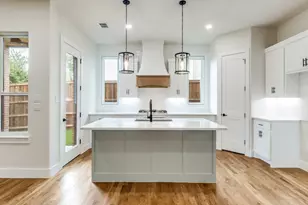 7160 Soto St, Dallas, TX 75223 - Photo 9