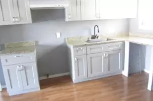 2713 NW 35th St, Fort Worth, TX 76106 - Photo 3