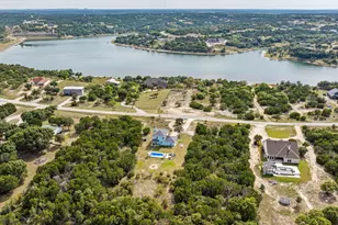 2035 Lakeside Dr, Bluff Dale, TX 76433 - Photo 31