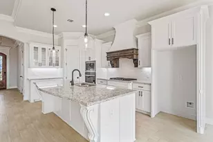 9545 Lynx Xing, Godley, TX 76044 - Photo 11