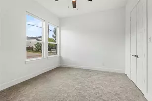 1916 Shaw St, Dallas, TX 75212 - Photo 5