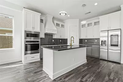 1916 Shaw Street, Dallas, TX 75212 - Photo 11