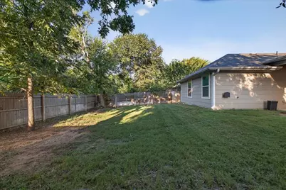 5809 Blackmore Avenue, Fort Worth, TX 76107 - Photo 35