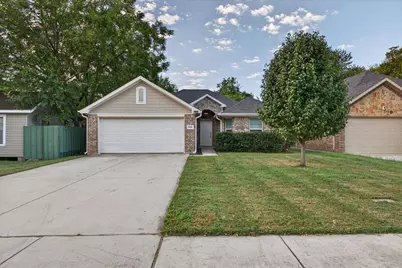 5809 Blackmore Avenue, Fort Worth, TX 76107 - Photo 1