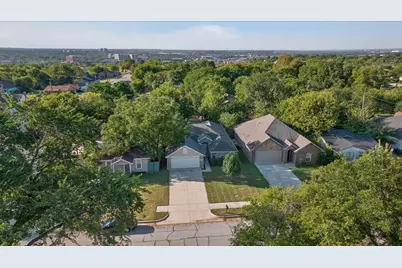 5809 Blackmore Avenue, Fort Worth, TX 76107 - Photo 39