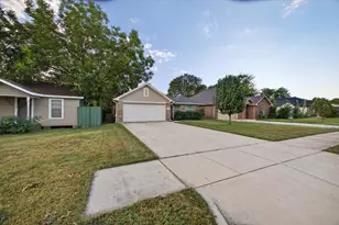 5809 Blackmore Ave, Fort Worth, TX 76107 - Photo 3