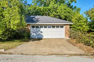 1500 Primrose Ln, Cisco, TX 76437 - Photo 37