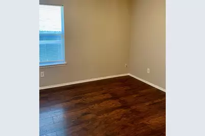 805 Gillon Drive, Arlington, TX 76001 - Photo 7