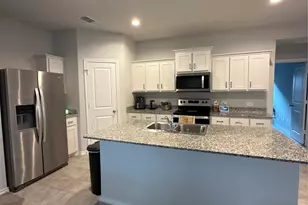 421 Beekeeper Dr, Fort Worth, TX 76131 - Photo 7