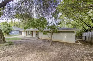 3465 Wellington Rd, Fort Worth, TX 76116 - Photo 5