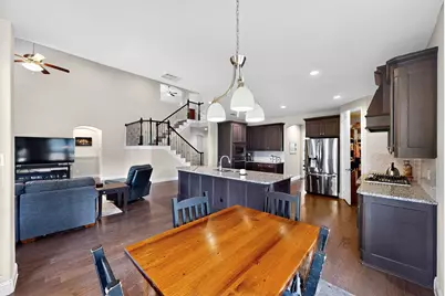 400 Clear Creek Drive, Mansfield, TX 76063 - Photo 13