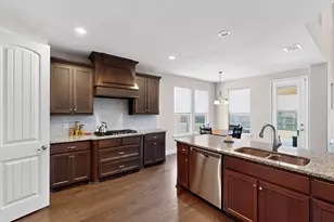 400 Clear Creek Dr, Mansfield, TX 76063 - Photo 11