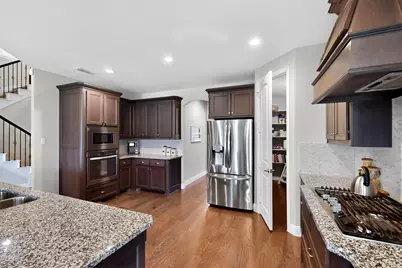 400 Clear Creek Drive, Mansfield, TX 76063 - Photo 9